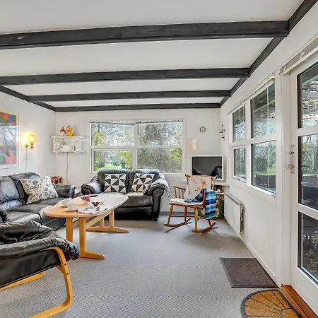 Cozy In With Kitchen Vinderup